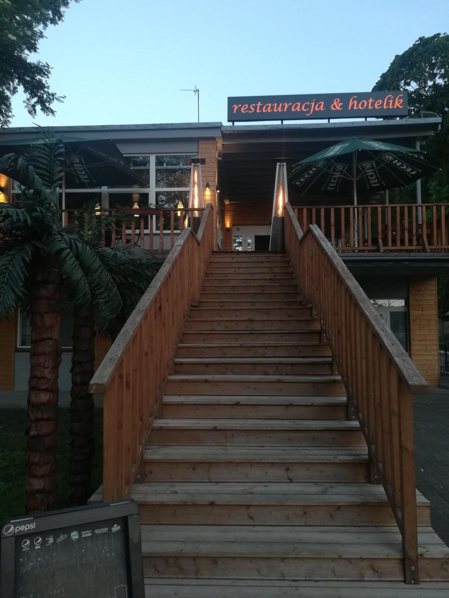 Lesna Przystan Hotel Ilawa Exterior photo